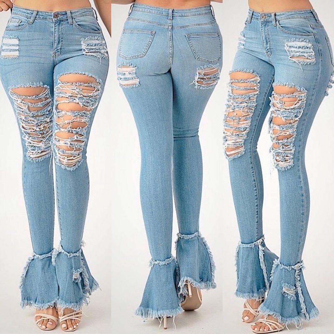 Women's Fringed Holes Classic Jeans.