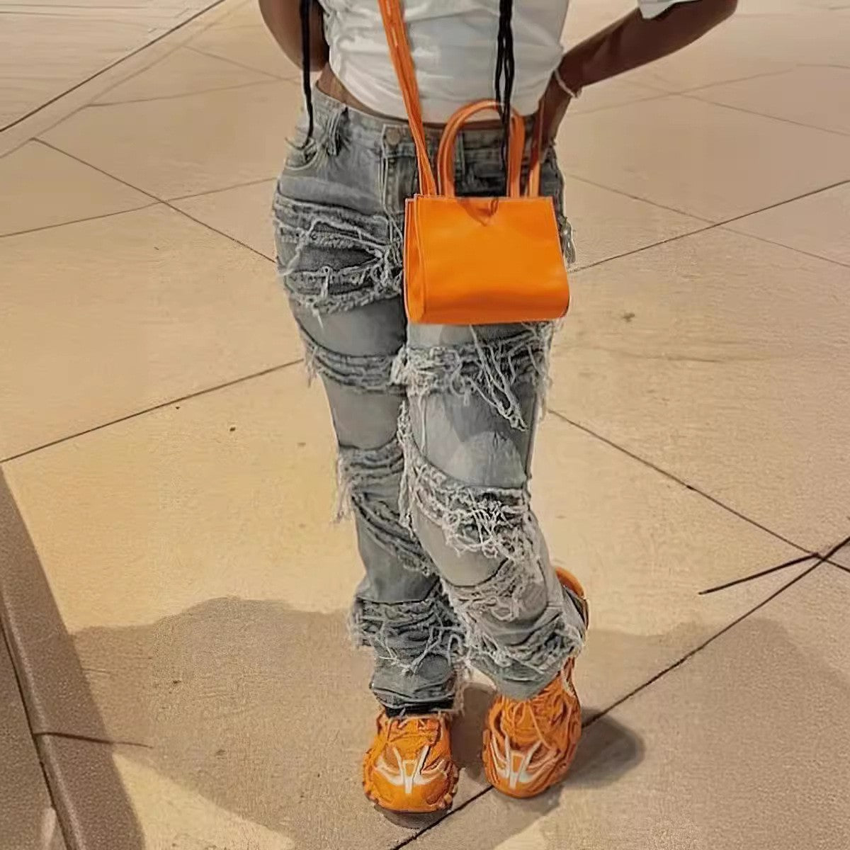 Women's Ripped Tassel Fashion Jeans.